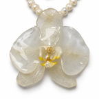 Luminous Pearl